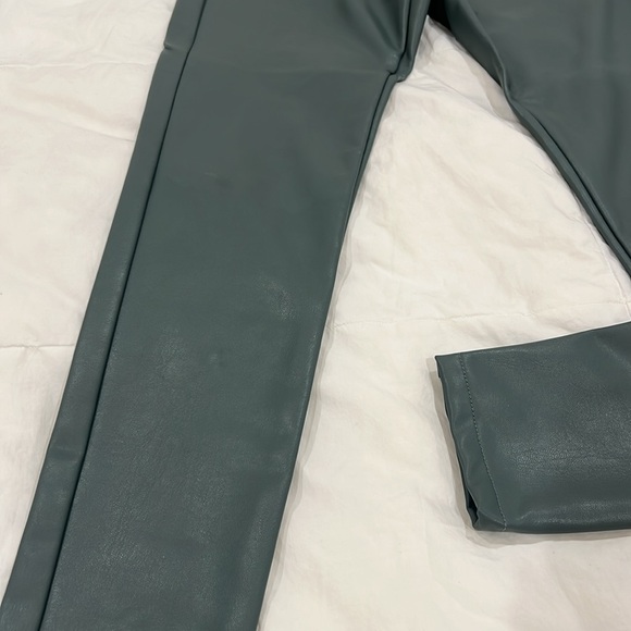 TOPSHOP - Picture 3 of 4